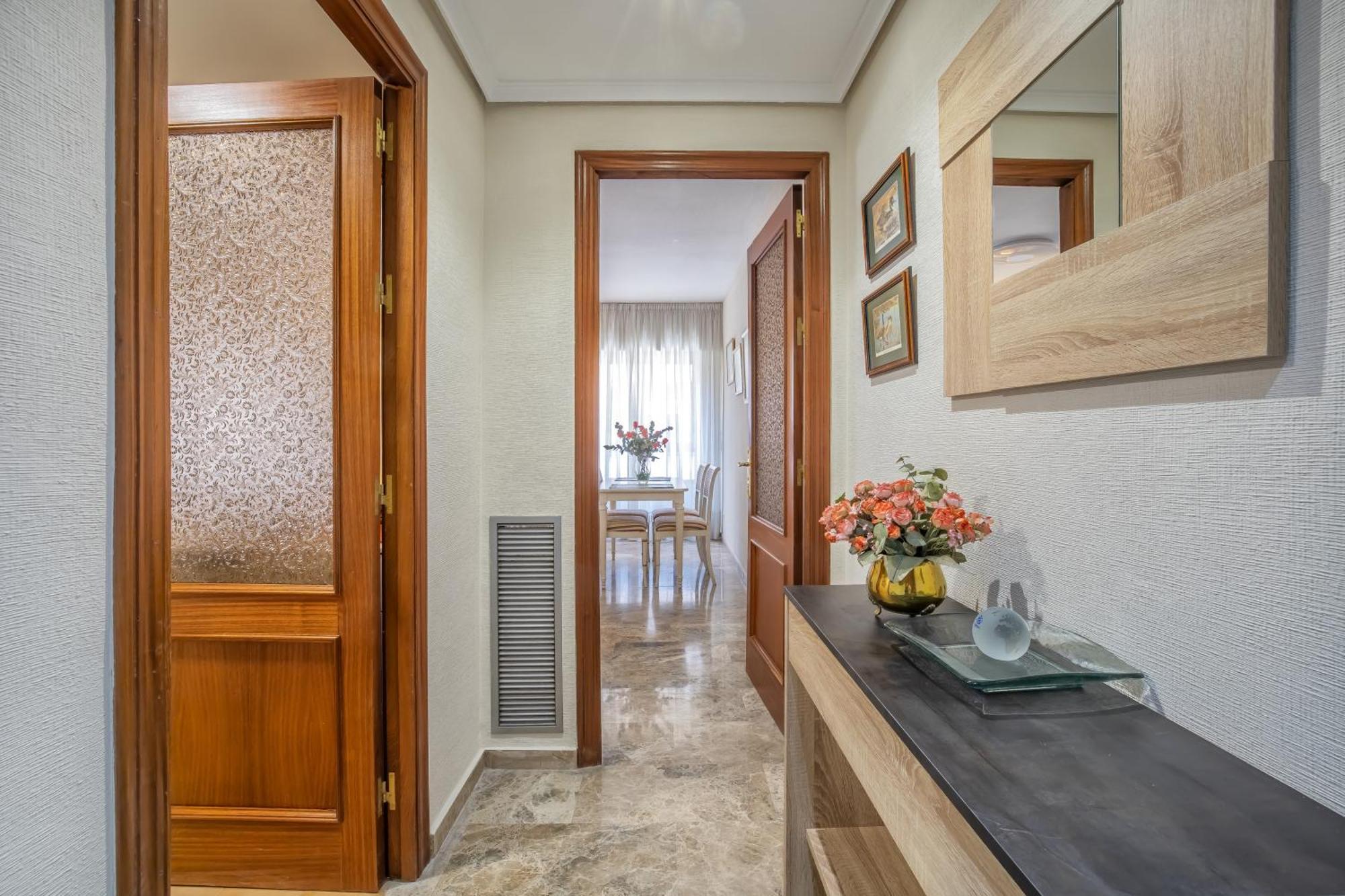 R & T Cordoba Center Apartamentos - Parking ภายนอก รูปภาพ