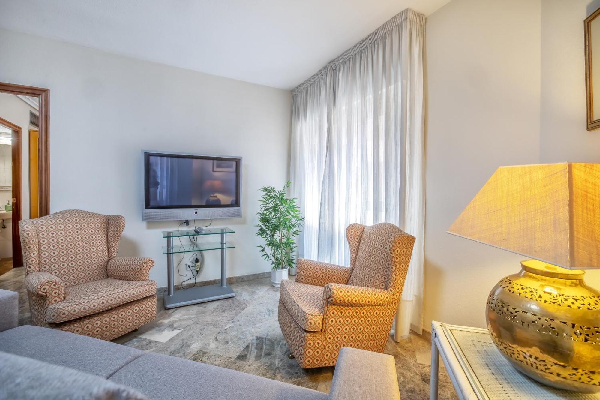 R & T Cordoba Center Apartamentos - Parking ภายนอก รูปภาพ